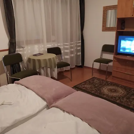 Penzion Nimrod Pihenohaz 3*