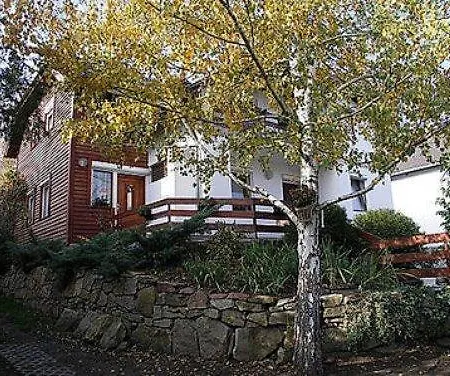 Nimrod Pihenohaz Maison d'hôtes 3*