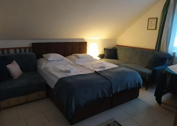 Nimrod Pihenohaz Penzion 3*